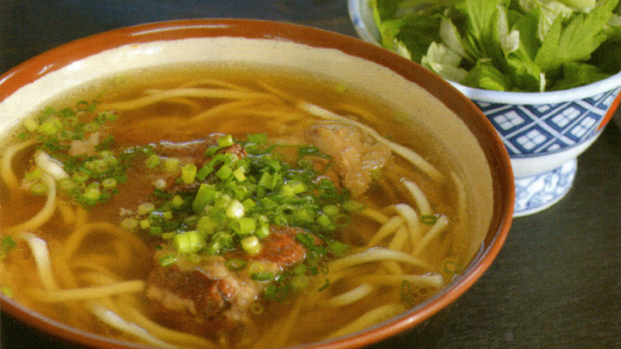 宜野湾そばの沖縄そば